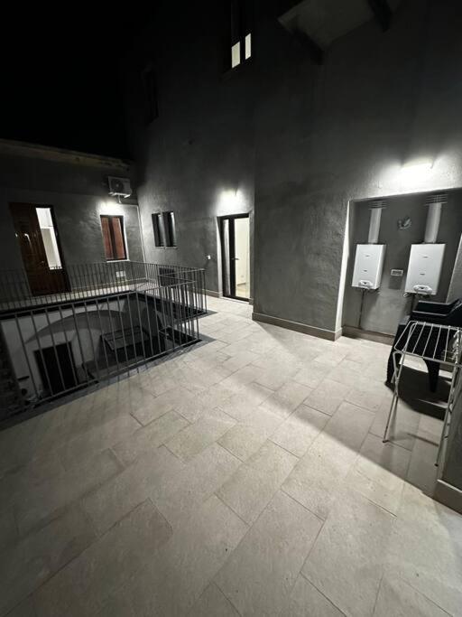 הוילה ג'יארה Casa Betulla Di Palazzo Biondi מראה חיצוני תמונה